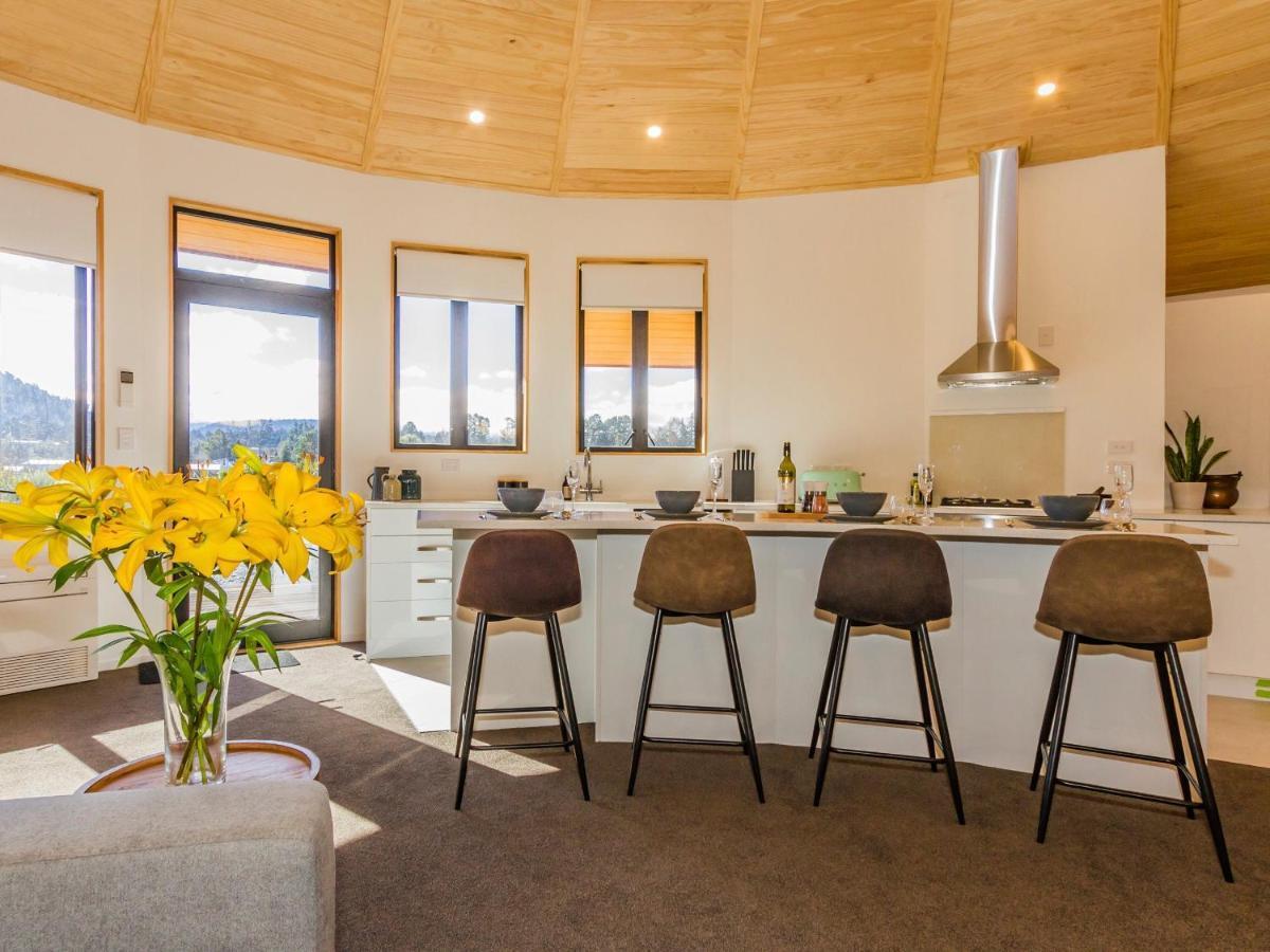 Heavenly Spa Views - Ohakune Holiday Home Extérieur photo